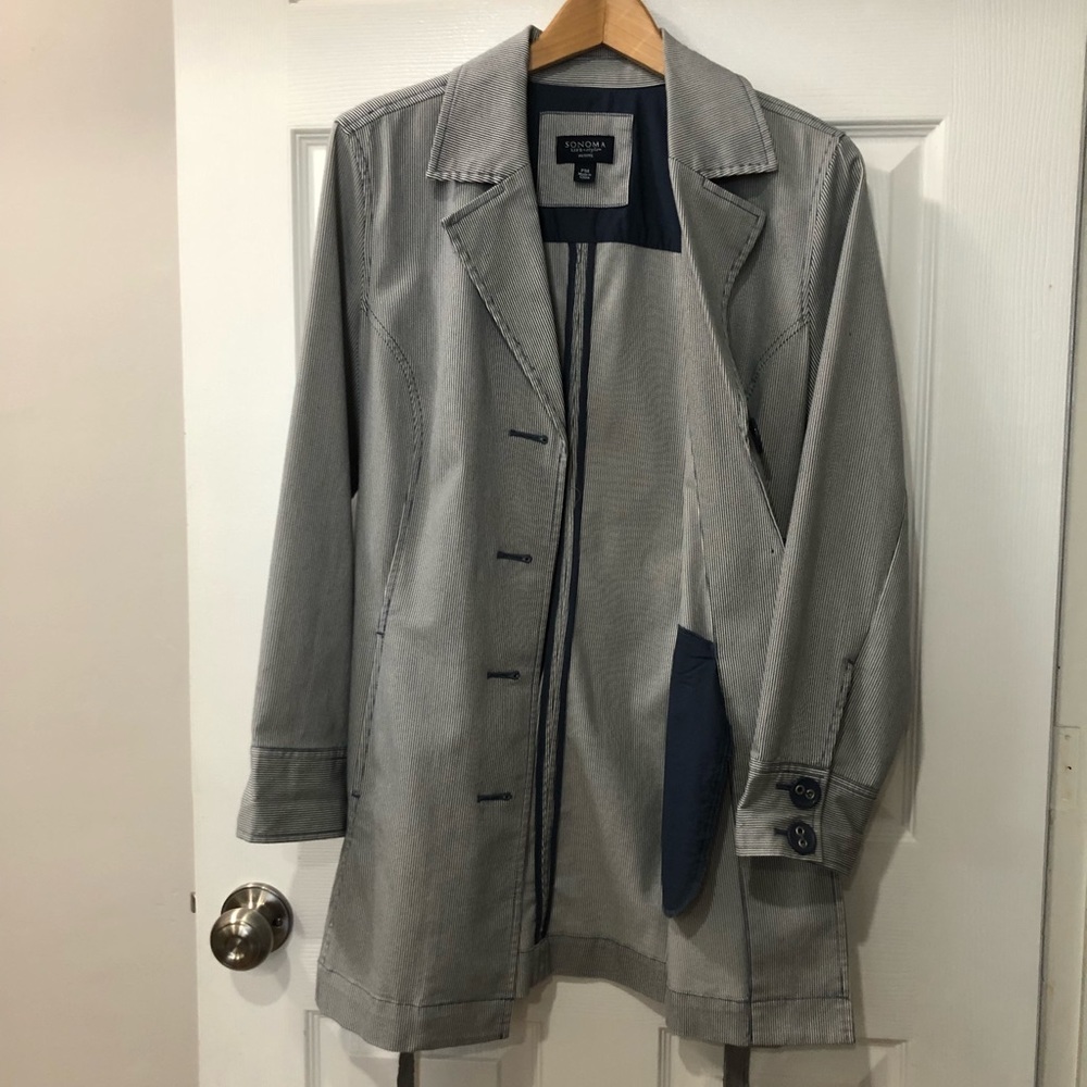 Ladies Striped Belted Jacket - Picture 3 of 5